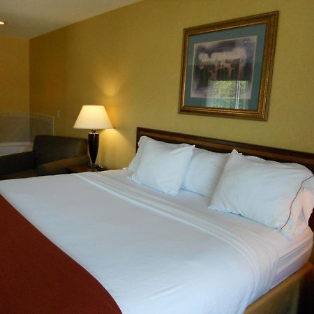 Holiday Inn Express And Suites Hazard By Ihg Экстерьер фото