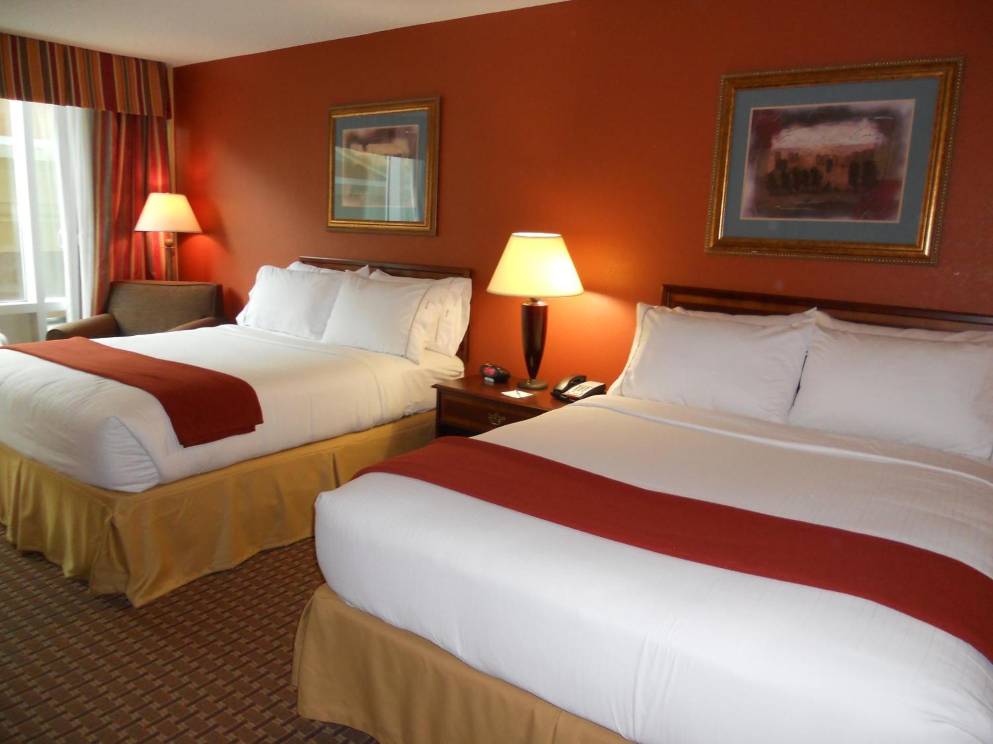 Holiday Inn Express And Suites Hazard By Ihg Экстерьер фото