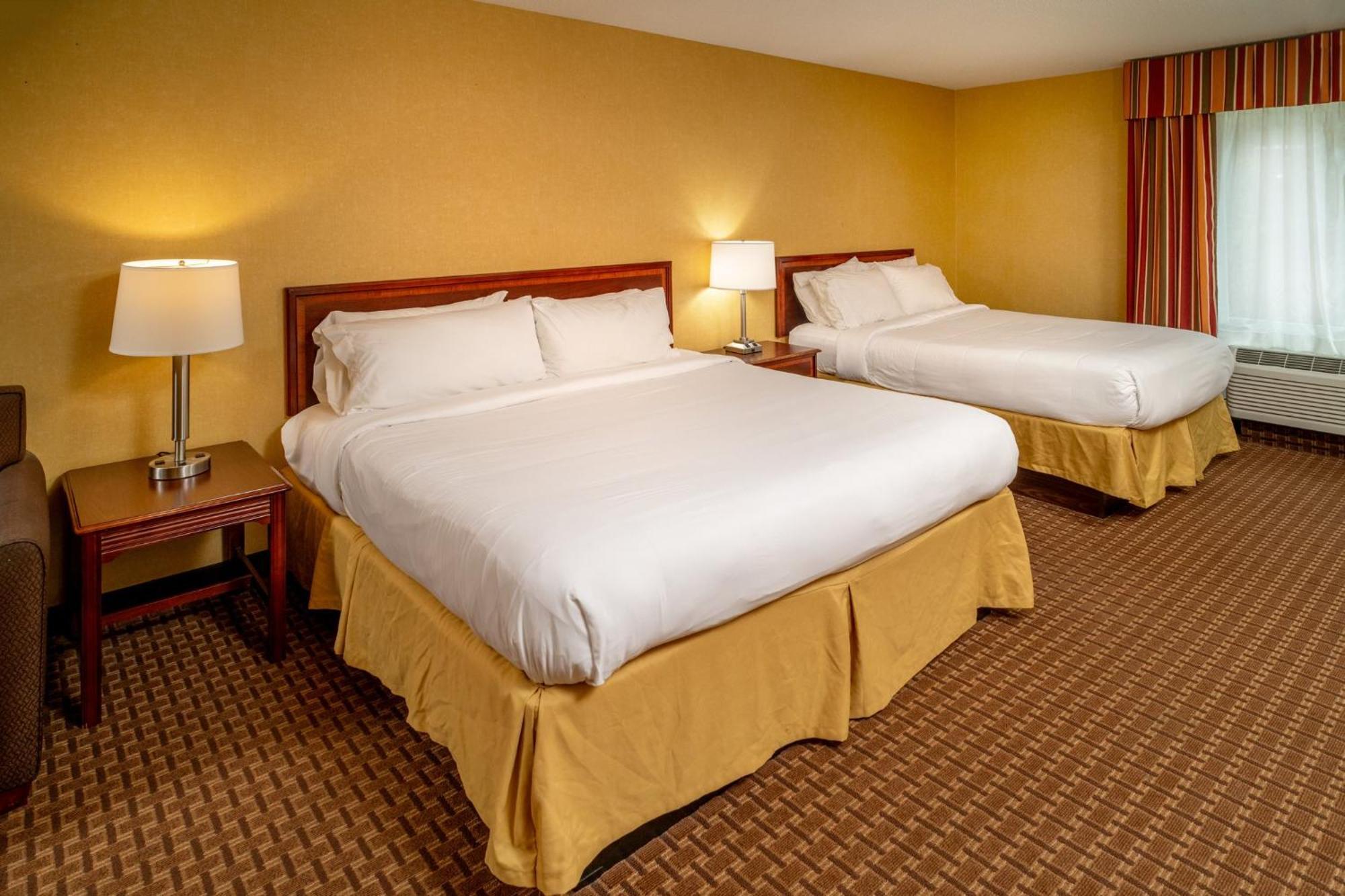 Holiday Inn Express And Suites Hazard By Ihg Экстерьер фото
