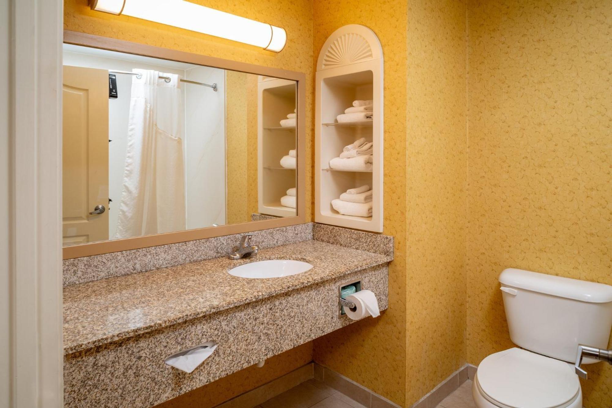 Holiday Inn Express And Suites Hazard By Ihg Экстерьер фото